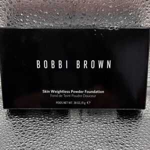 Bobbi Brown Skin Weightless Powder Foundation - shade N-042 Beige new in box